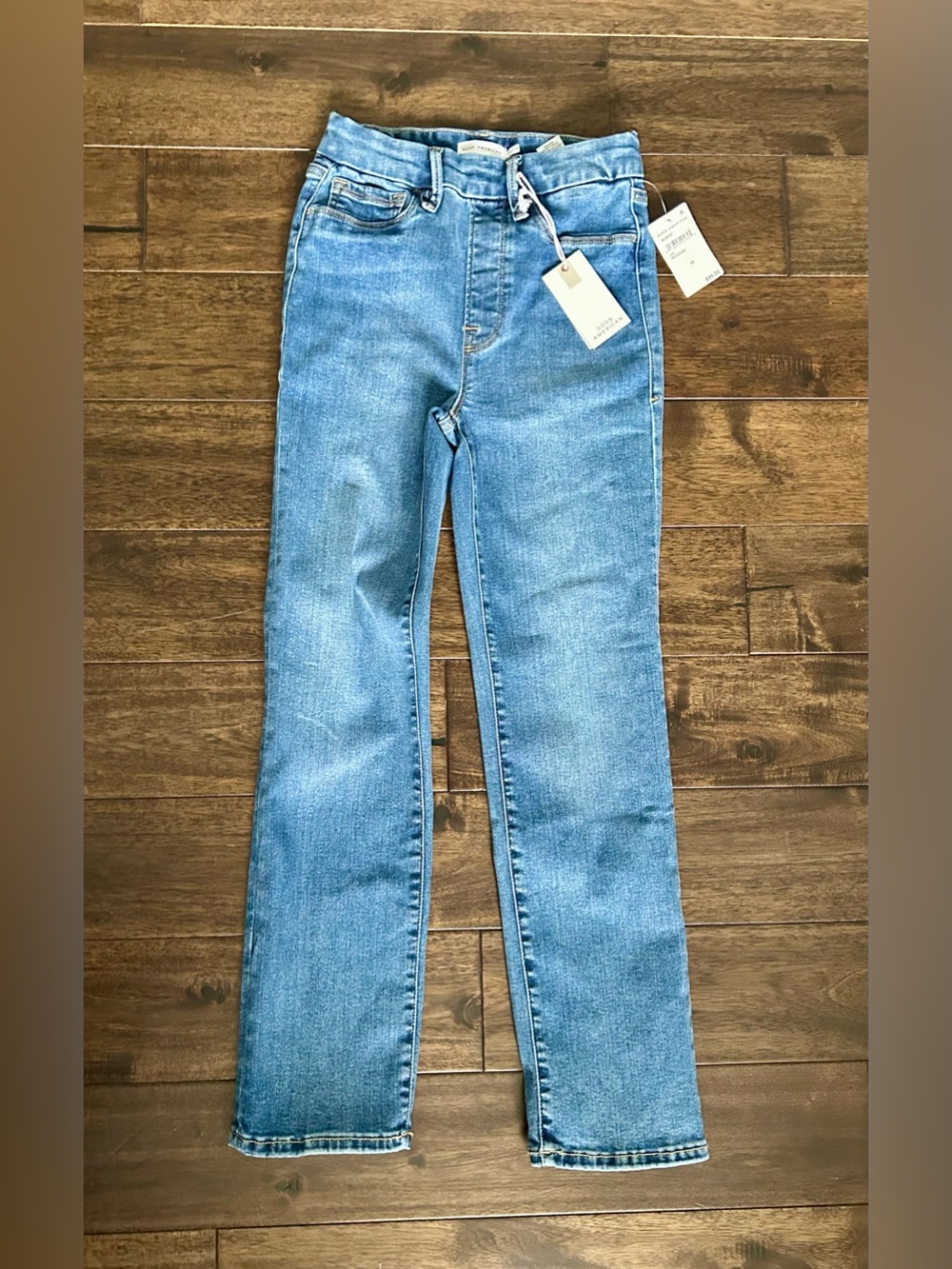 NWT Good American Pull-On Straight Jeans XS Light Wash Stretch Denim - Picture 2 of 6